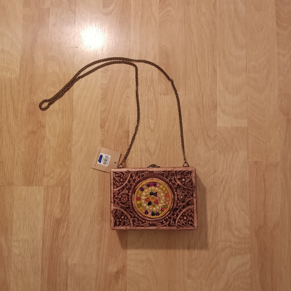EARTHBOUND Wooden Clutch with Blue Lining - Picture 2 of 8
